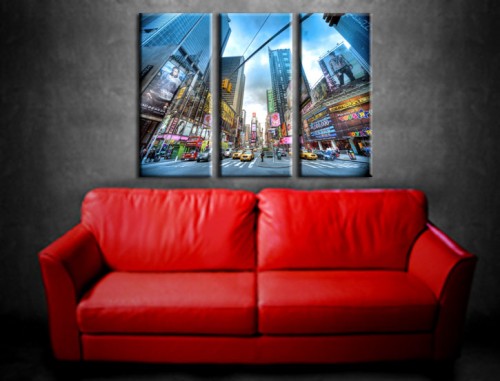 Times-Square-II divano rosso.jpg
